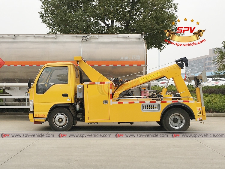 Road Wrecker Truck ISUZU - Yellow - LS